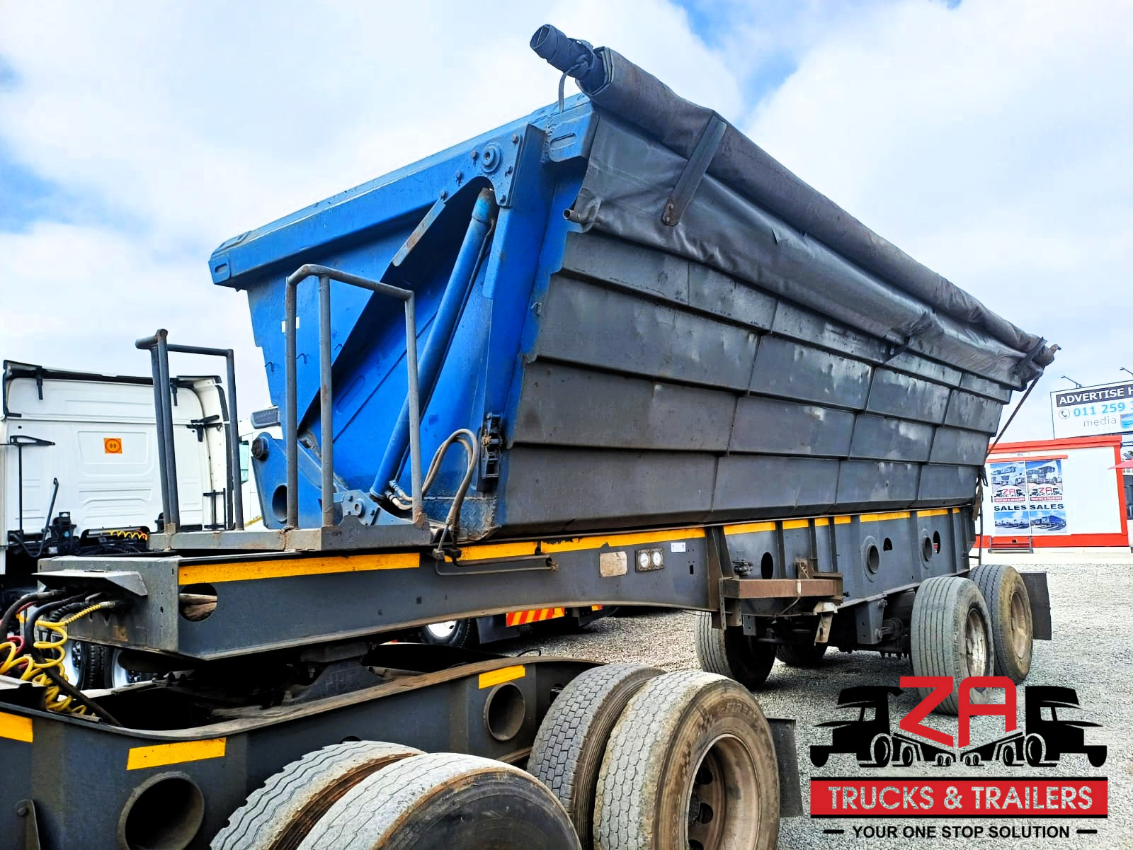 2010 AFRIT 40 CUBE SIDE TIPPER TRAILER